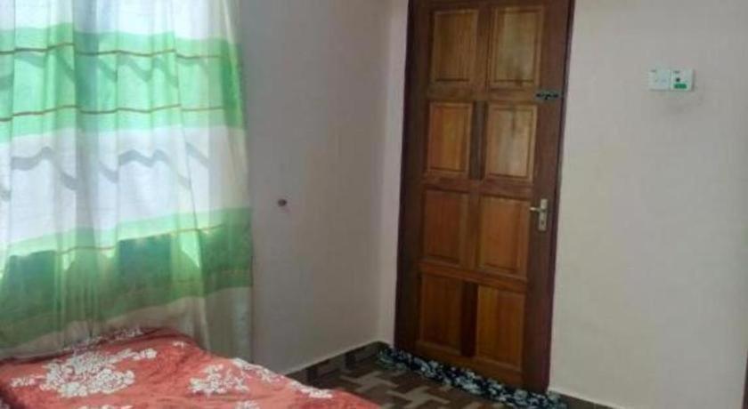 Oyo 90577 Safi Homestay Kuala Terengganu Zewnętrze zdjęcie